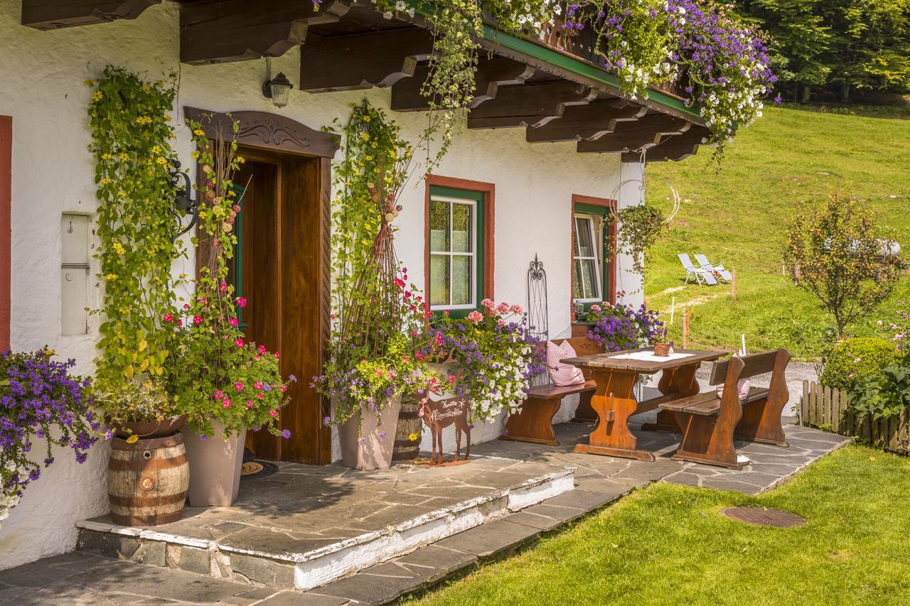 Wohlfuhlbauernhof Bambichlhof * Fuschl am See