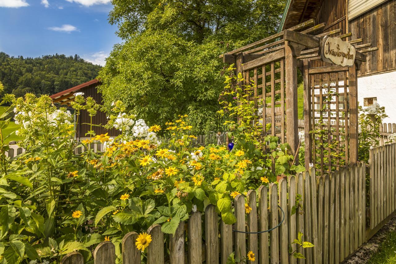 Wohlfuhlbauernhof Bambichlhof * Fuschl am See