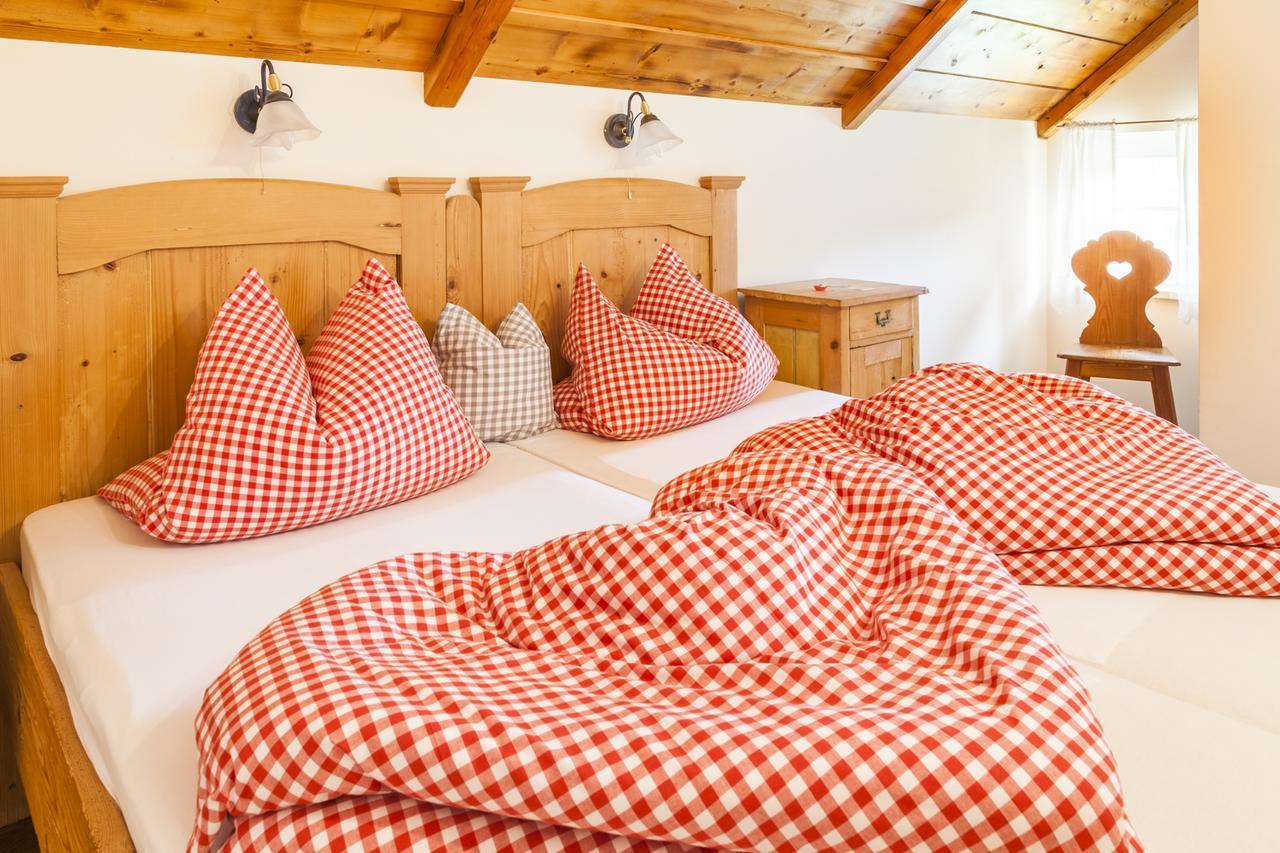 Wohlfuhlbauernhof Bambichlhof Farm stay Fuschl am See