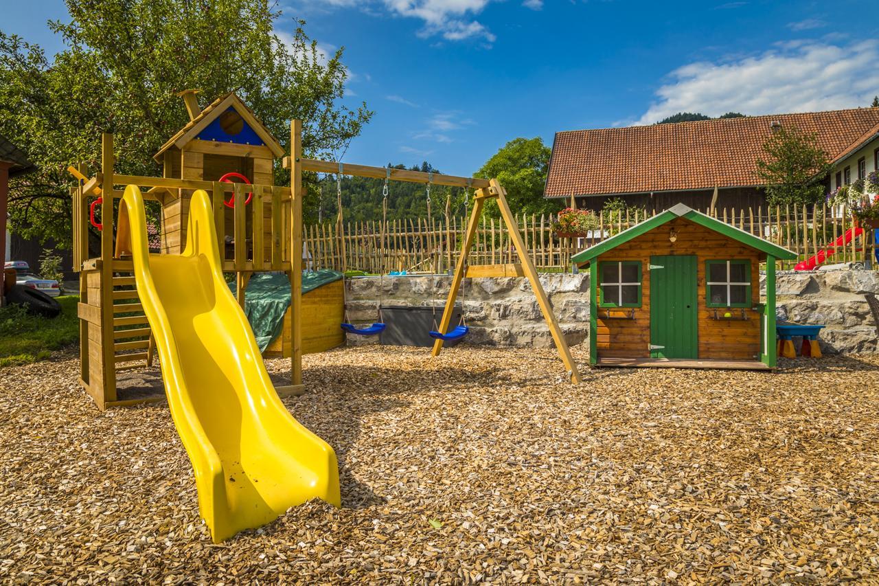 Wohlfuhlbauernhof Bambichlhof Farm stay *