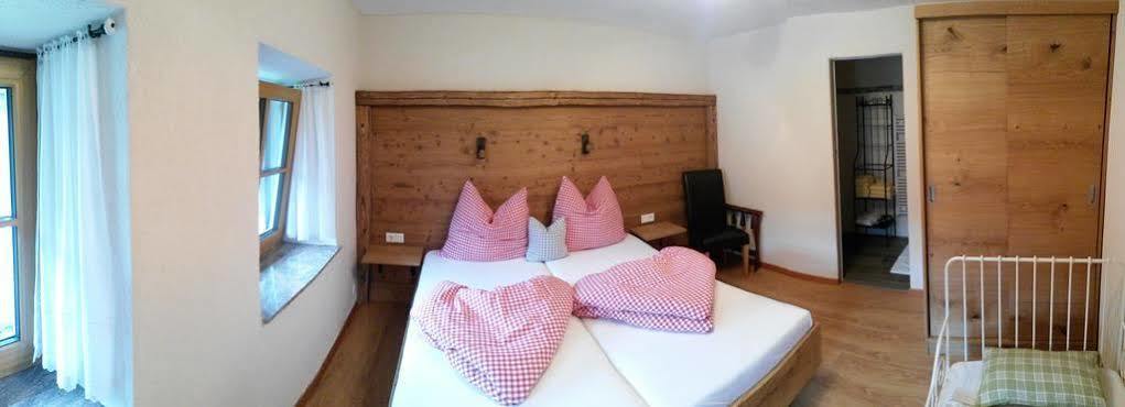 Wohlfuhlbauernhof Bambichlhof Farm stay